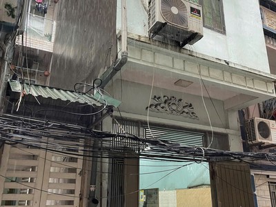 Mặt ngõ trương định 40m/4 tầng 6.5 tỷ. trung tâm quận hai bà, mặt ngõ kinh doanh 0