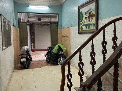 Mặt ngõ trương định 40m/4 tầng 6.5 tỷ. trung tâm quận hai bà, mặt ngõ kinh doanh 3