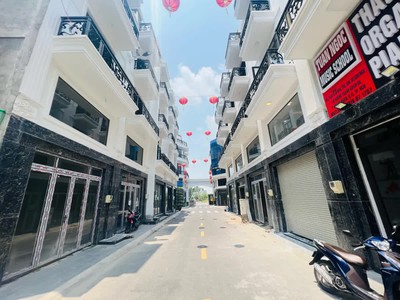 Bán nhà hẻm xe hơi 118/32/ thạnh xuân 38 shr từng căn dự án the sol residence q.12 1