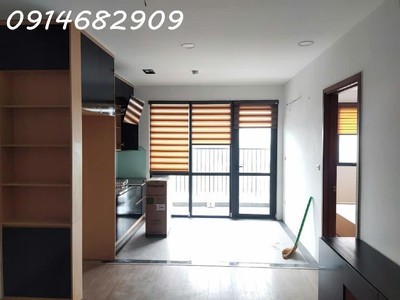 Bán căn hộ chung cư trần quý kiên 53m2, 2 ngủ, view công viên, full nội thất, chỉ hơn 3 tỷ 1
