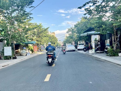 Bán cặp đất siêu đẹp đặng vũ hỷ - trục thông dài biển mỹ khê 1