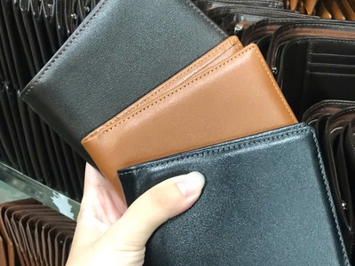 Túi Xách, Ví Tiền và Phụ Kiện Da - Đạt Chuẩn Chất Lượng Cao Nhất Từ Xưởng Chúng Tôi 1