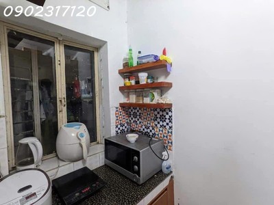 Cho thuê căn hộ 4.16 lô g chung cư bàu cát 2  đường ni sư huỳnh liên p.10 quận tân bình  gần 2