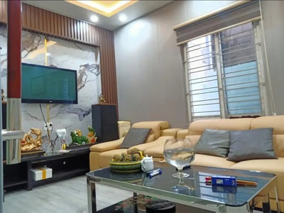 Bán nhà Mặt Đường Lam Sơn, có thang máy, vỉa hè vị trí đẹp 0