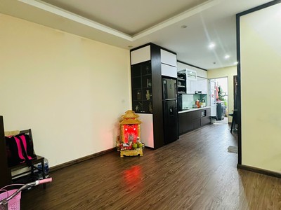 Bán chung cư mhdi đình thôn, full nội thất,70m, 2n, 2wc, view sân bóng mđ, nhỉnh 4 tỷ 3