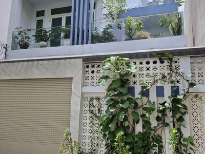  giảm 600tr bán biệt thự vườn lài q12, 209/100m2, 2 lầu, 5pn, 8.4x13.2m, đ.10m chỉ 1x tỷ 0
