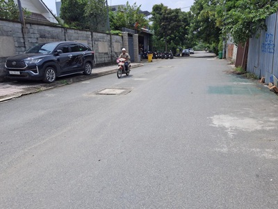  giảm 600tr bán biệt thự vườn lài q12, 209/100m2, 2 lầu, 5pn, 8.4x13.2m, đ.10m chỉ 1x tỷ 4