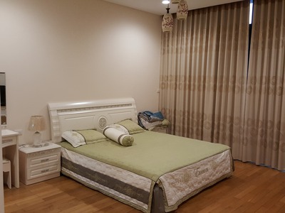 Cần bán gấp căn hộ chung cư Dolphin plaza 0