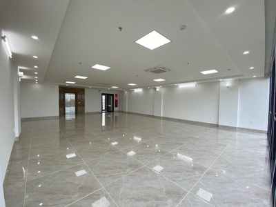 Bán nhà mặt phố hoàng quốc việt- phạm tuấn tài, 110m xây mới 8 tầng, mặt tiền rộng 2