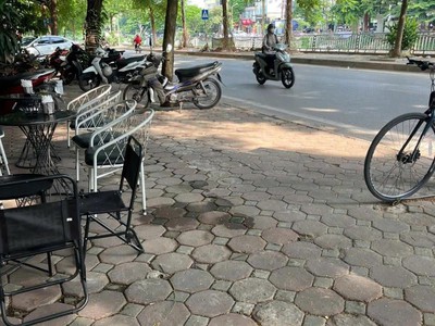 Chính chủ sang nhượng quán cafe 0