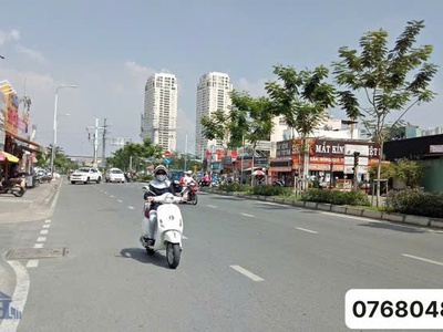 Mặt tiền kd trần não. dt 150 m2 6x25 . hđ thuê 60 triệu/tháng. giá 27  tỷ 1