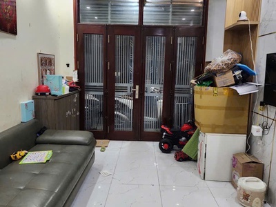 Chỉ hơn 4 tỷ có ngay nhà ở 5 tầng full nội thất ở nam từ liêm 1