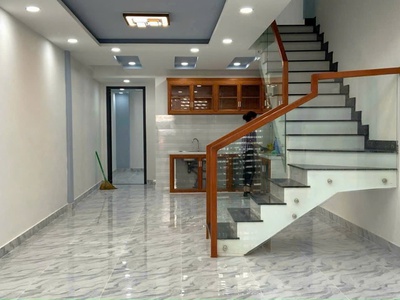 Bán gấp nhà hòa binh tân phú hẻm xe hơi tới nhà 72m2,2 tầng nhỉnh 5tỷ 0