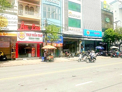 Cho thuê nhà 163 Nguyễn Gia Trí, P25, Quận Bình Thạnh. Trệt, 4 lầu 4x20  400m2 chỉ 75tr 1