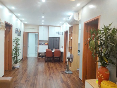 Cần bán căn hộ chung cư 3 ngủ rộng 92m view Hồ, đẹp nhất tại KĐT Thanh Hà Cienco 5 5
