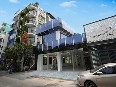 Bán nhà căn góc 2 mặt tiền -hxh quay đầu, cao thắng ngang hiếm 13x9m, tiện xây mới 0