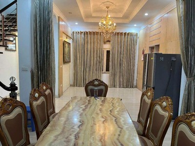 Bán nhà phố tôn đức thắng,68m2 ,lô góc, sổ vuông ,mt 6m,oto tránh, giá 18 tỷ 0