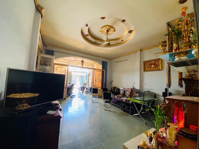 Chính chủ một đời - nhà 2 tầng - mặt tiền 5m nở hậu - đường nhựa 6m - đ. phạm hửu lầu 2