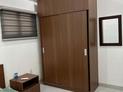 Căn hộ 1 phòng ngủ gần sân bay, trường học, bệnh viện   chợ đầy đủ nội thất, xách vali vào ở thôi. 2