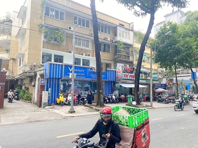 Cho thuê mặt bằng 57 Phạm Ngọc Thạch, Võ Thị Sáu, Quận 3. Trệt 8x18  DT 150m2 chỉ 130tr 1