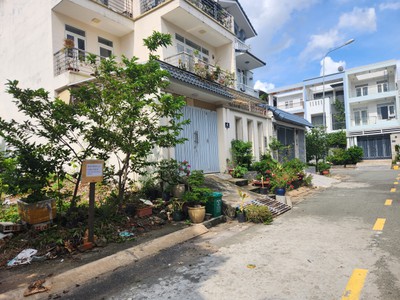 Bán đất khu dân cư Gia Hoà, Bình Chánh 1