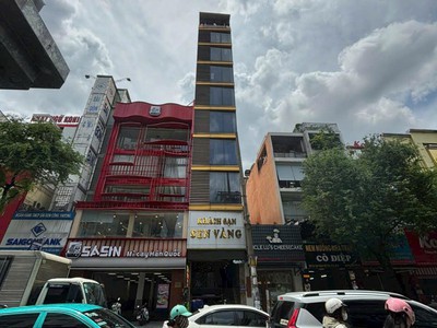 Khách sạn mặt tiền kinh doanh sầm uất sư vạn hạnh hầm 10tầng, 40tỷ 0