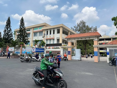 Nhà phố 5 tầng hxt thẳng trục phạm văn đồng 70m2 ngang 5m cạnh sân bay chỉ 11.5 tỷ. 1