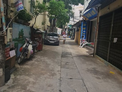 Dương Quảng Hàm, Cầu Giấy. 56mx6 tầng, MT 4.4, giá 20.8 tỷ  MẶT NGÕ 79 THÔNG Ô TÔ 0