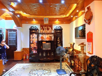 Nhà Hoàng Quốc Việt, Cầu Giấy. 91m2, MT 8.8, Gara, giá 36.2 tỷ  SIÊU PHẨM CẦU GIẤY LÔ GÓC 2 MẶT NGÕ 1