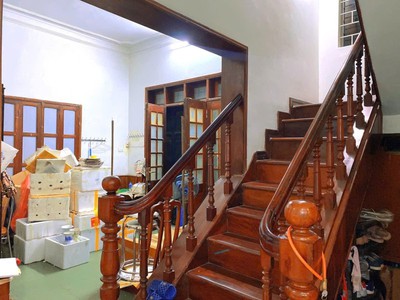 Nhà Hoàng Quốc Việt, Cầu Giấy. 91m2, MT 8.8, Gara, giá 36.2 tỷ  SIÊU PHẨM CẦU GIẤY LÔ GÓC 2 MẶT NGÕ 3