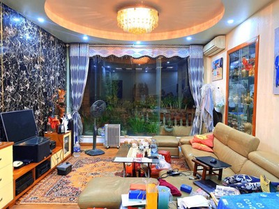 Nhà Hoàng Quốc Việt, Cầu Giấy. 91m2, MT 8.8, Gara, giá 36.2 tỷ  SIÊU PHẨM CẦU GIẤY LÔ GÓC 2 MẶT NGÕ 4