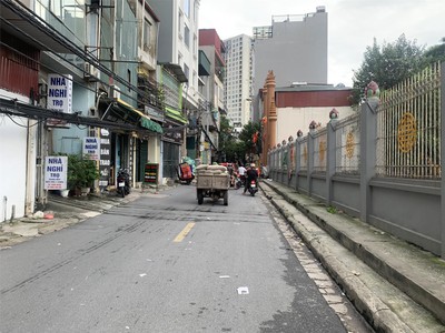 Bán nhà quan nhân mới coong, thang máy, nhỉnh 8 tỷ 0