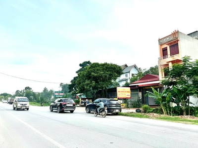 Cực hời chỉ hơn 2 tỷ sở hữu ngay một lô đất mặt phố tặng thêm nhà 3 tầng hiện đại 1