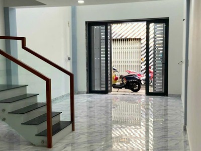 Bán nhà đẹp 1/ hẻm oto hòa bình quận tân phú 4 x 18- 2 tầng chỉ 5.7 tỷ tl 2