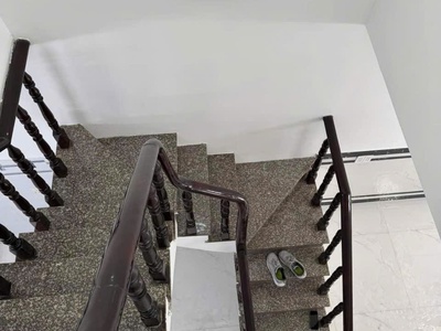 Nhà 1 lầu mới rất đẹp ngay mặt tiền thới tam thôn 16 kinh doanh đa ngành 6