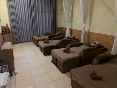 Quận tân phú   sang spa gội đầu   matxa khỏe foot   body có lượng khách sẵn, tel : 3