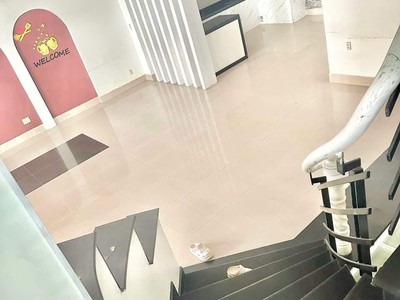 Cho thuê nhà 168/38D Nguyễn Gia Trí D2 , P25, Bình Thạnh. Trệt, lầu 14x14 400m2 chỉ 55tr 2