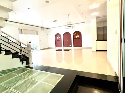 Cho thuê nhà 168/38D Nguyễn Gia Trí D2 , P25, Bình Thạnh. Trệt, lầu 14x14 400m2 chỉ 55tr 3