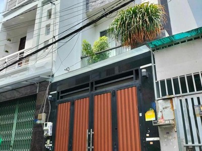 Mới      bán nhà 3 tầng quận 10 , 1 trệt 1 lầu 1 sân thượng gần nhật tảo , 39 m2 chỉ nhỉnh 6 tỷ 0