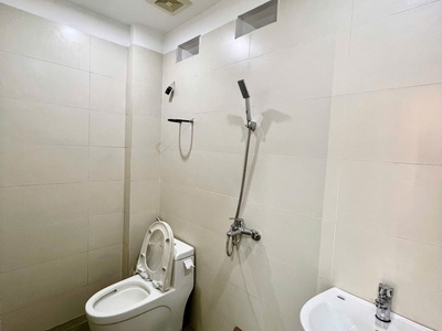 Nhà 3 tầng giá hơn 2 tỷ xíu phố phạm hữu điều, lê chân 4