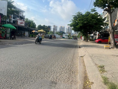 Mặt tiền kinh doanh đường nguyễn hoàng p. an phú dt 120 m2. giá 22 tỉ. kinh doanh đa ngành 1