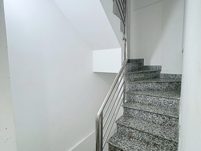 Cho thuê nhà 160 Trần Hưng Đạo, P Nguyễn Cư Trinh, Quận 1. Hầm, 6 lầu, thang máy chỉ 90tr 5