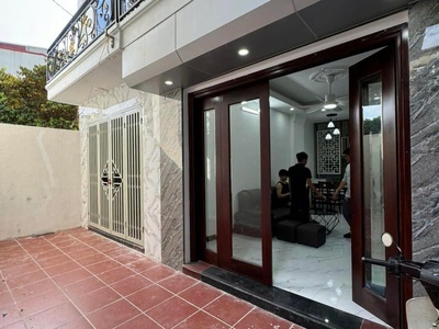 Nhà 4tângX30m , giá 2,1 tỷ gần ngay quốc lộ 6 phượng đồng- chương mỹ 6