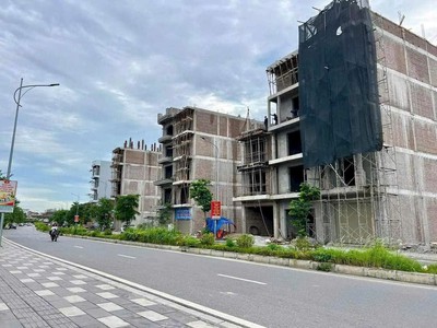 Bán lô đất Mặt Đường Đông Khê 2, cổng Đại Học Y 0