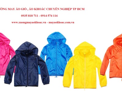 Aó ầm từ thiện cho học sinh vùng cao 1