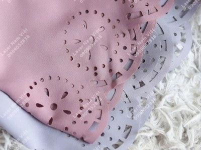CẮT ĐỤC LỖ VẢI ÁO KHOÁC,đục lỗ vải theo yêu cầu 14