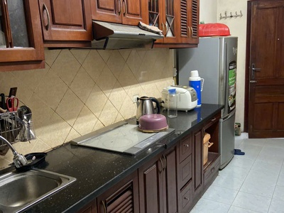 Cho thuê căn hộ tập thể 115 cục cảnh sát bv số 7, ngõ 1150 đường láng 2