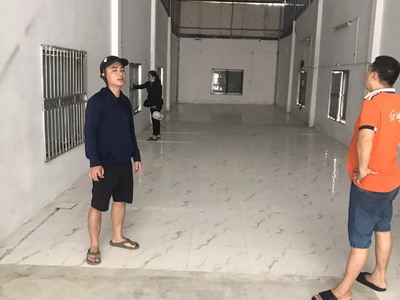 Cho thuê nhà kho 152m2 tại trục chính Đông Dư - Gia Lâm 1