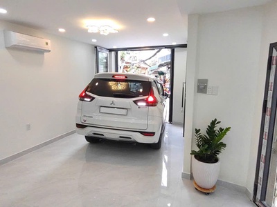 Phú nhuận  nhà mới keng- ô tô ngủ trong nhà-gần sân bay chỉ 7 tỷ 2