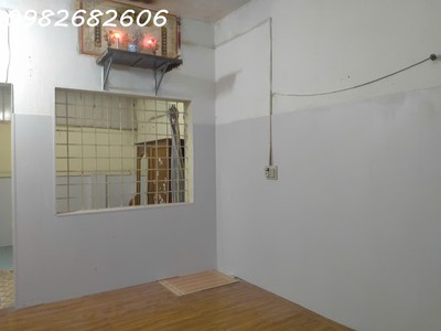 Chính chủ cho thuê nhà 45 m2 - tầng 1 ngõ 120 phố trần bình, mai dịch, cầu giấy, hà nội 3
